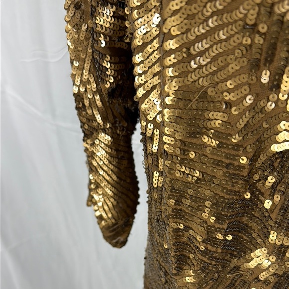 Trina Turk Gold Sequin Sheath Dress Dolman Sleeves Sz 6 NWT - Picture 10 of 10